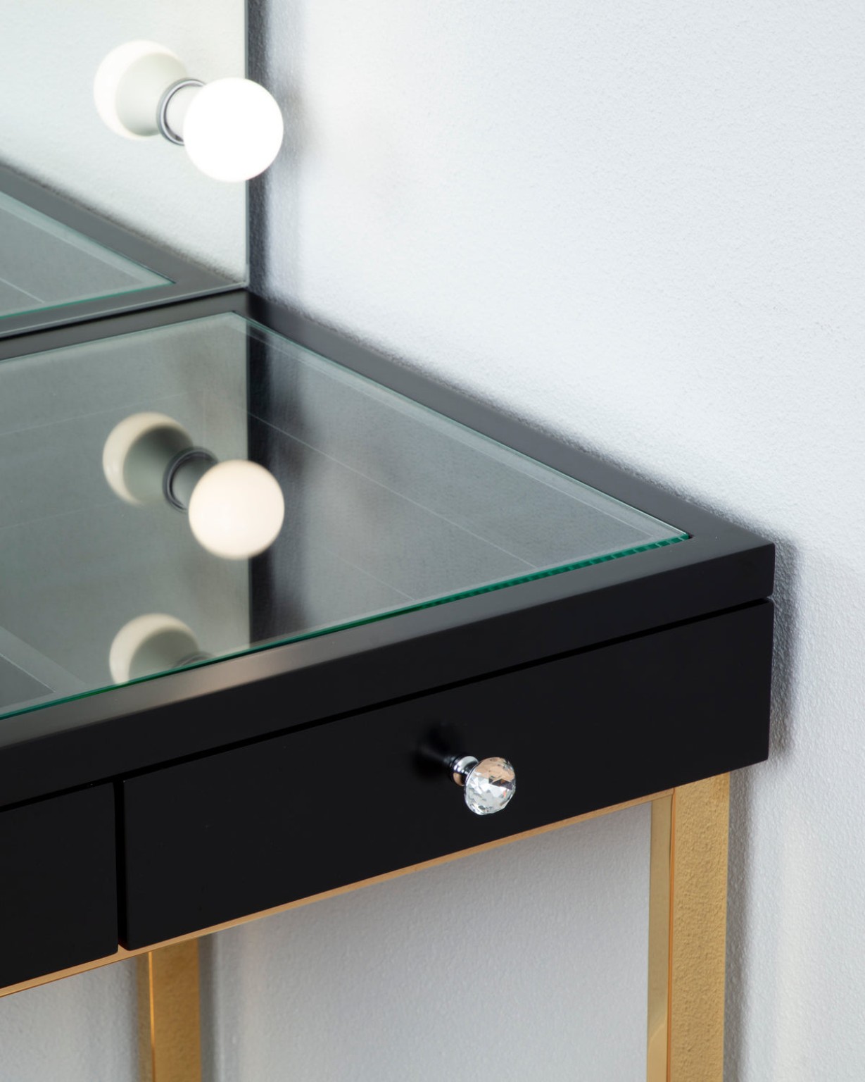 Tocador Referencia TH-11: detalle del cajón